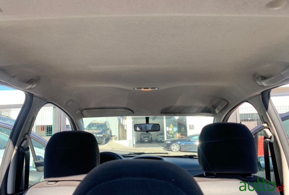 2008' Citroen C3 photo #3