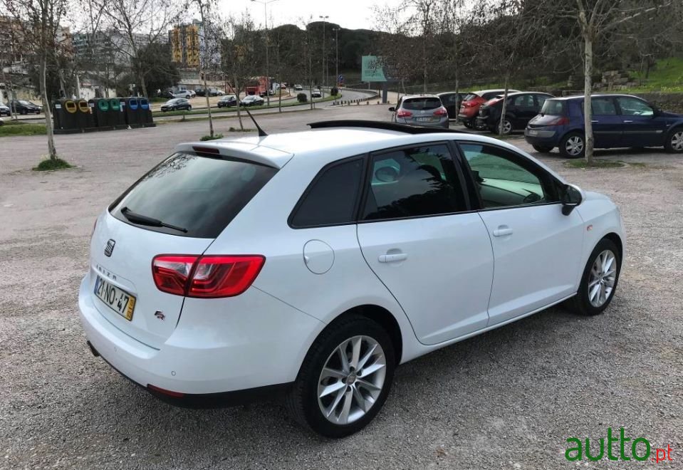 2013' SEAT Ibiza St photo #4