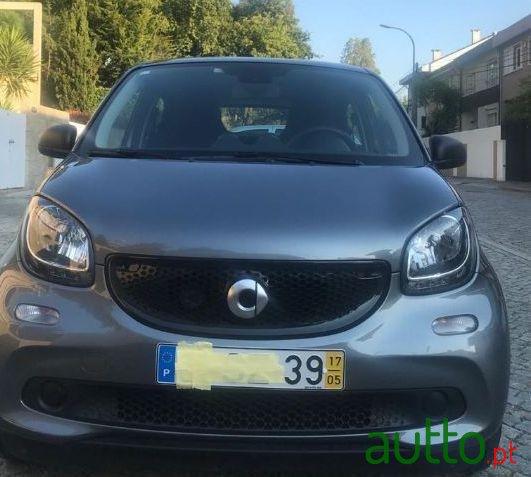 2017' Smart Forfour photo #1