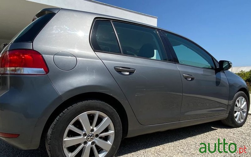 2012' Volkswagen Golf photo #6