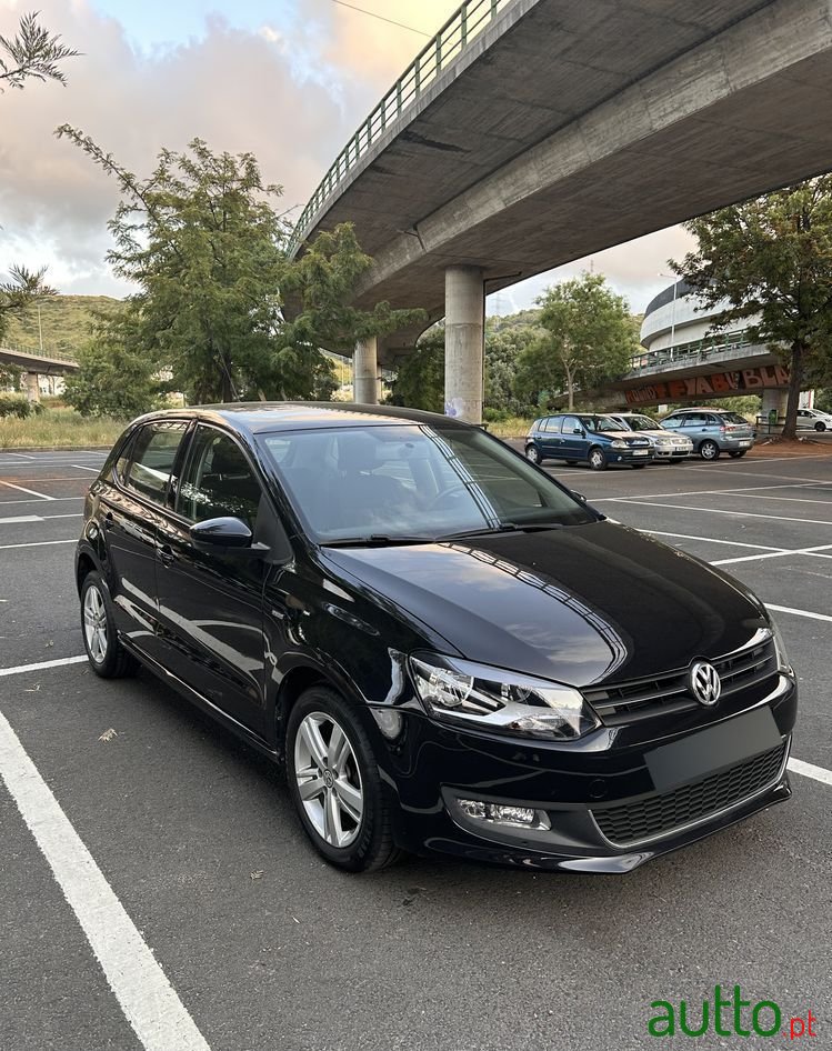 2012' Volkswagen Polo photo #5