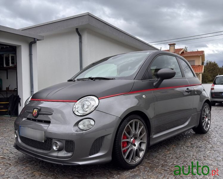 2015' Fiat 595 Abarth photo #1