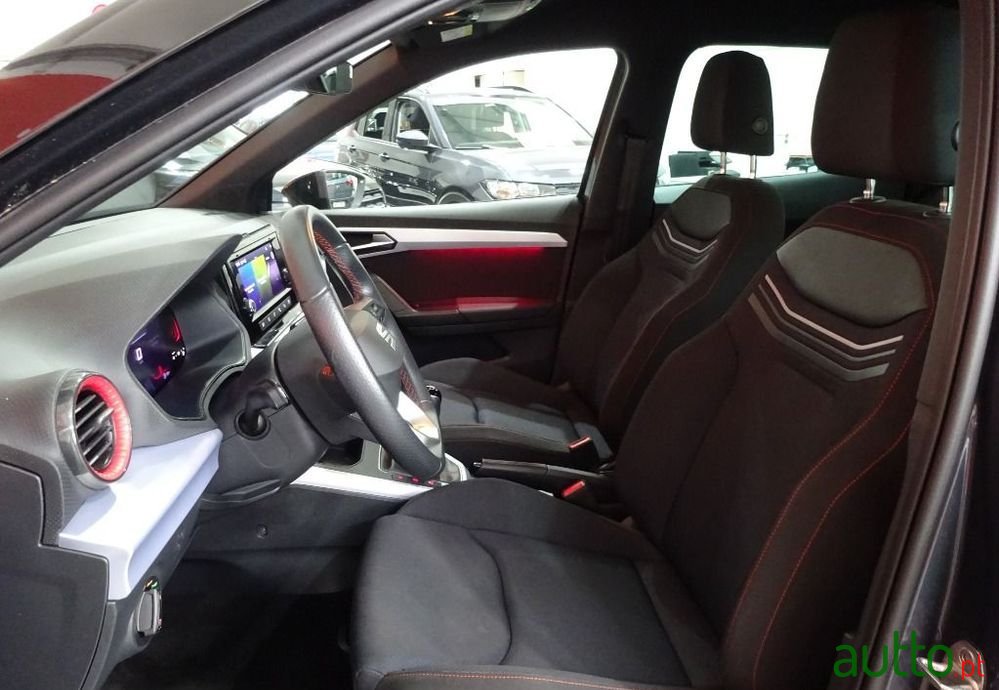 2023' SEAT Arona 1.0 Tsi Fr photo #6