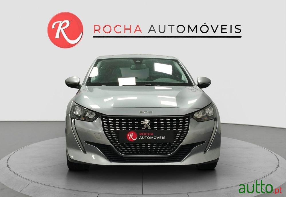 2021' Peugeot 208 photo #2