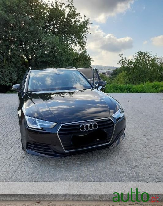 2016' Audi A4 Avant photo #1