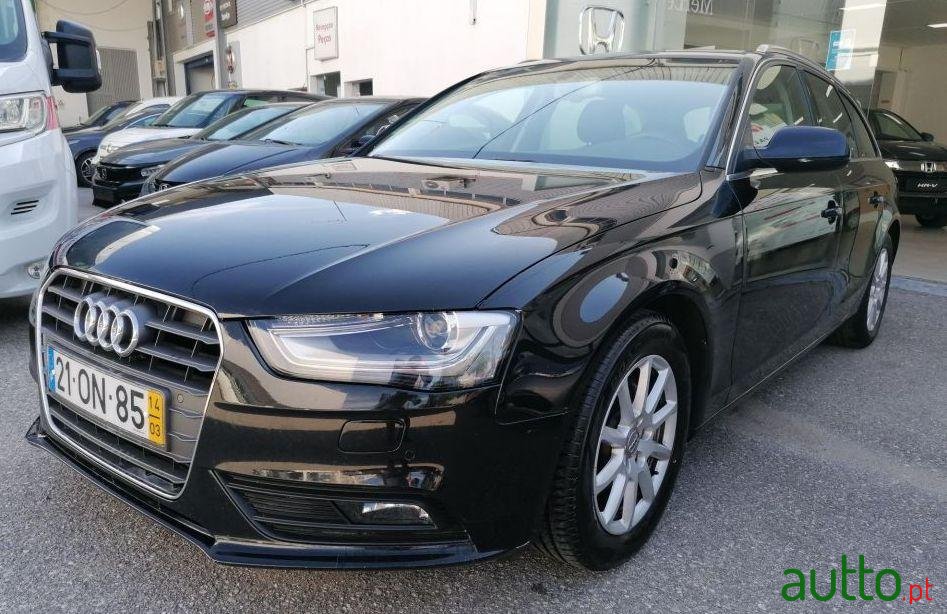 2014' Audi A4 Avant photo #1