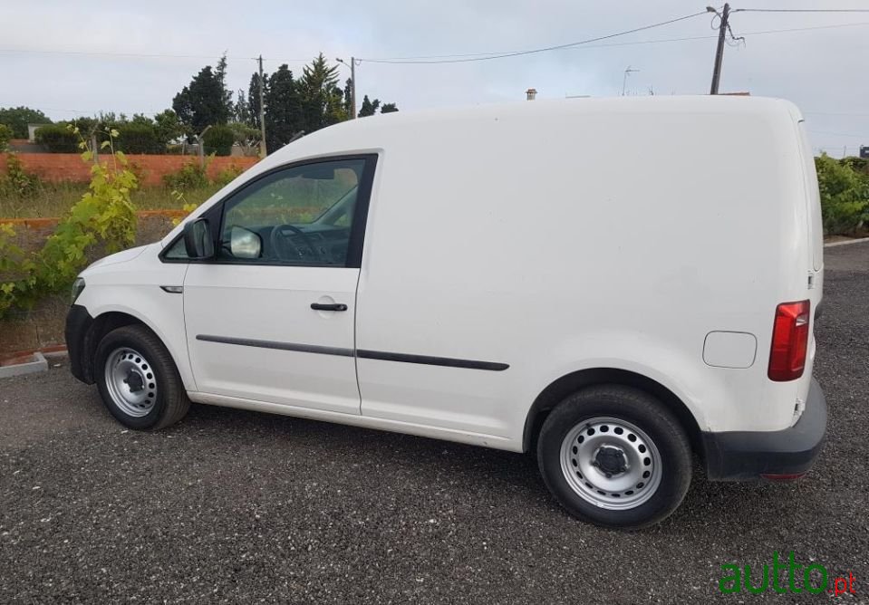 2016' Volkswagen Caddy photo #2
