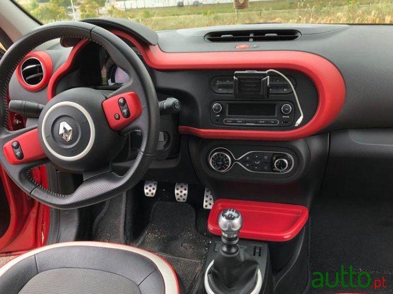 2016' Renault Twingo Ahb225 photo #1