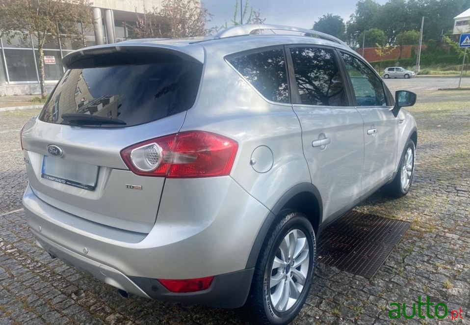 2009' Ford Kuga photo #4