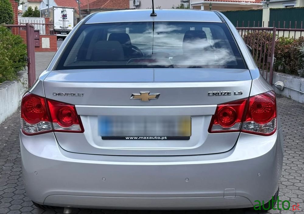 2011' Chevrolet Cruze 1.6 Ls photo #5
