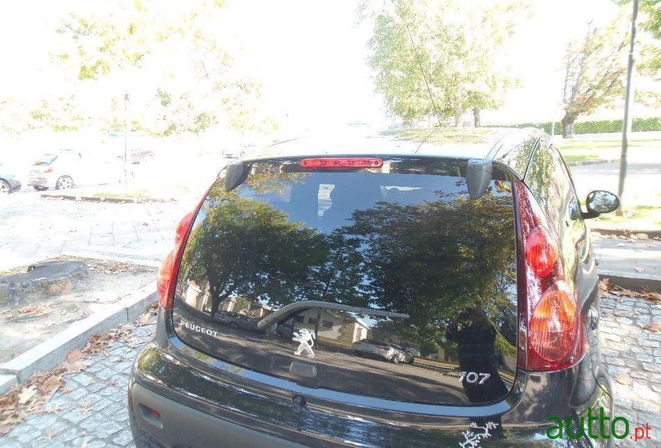 2014' Peugeot 107 Envy photo #2