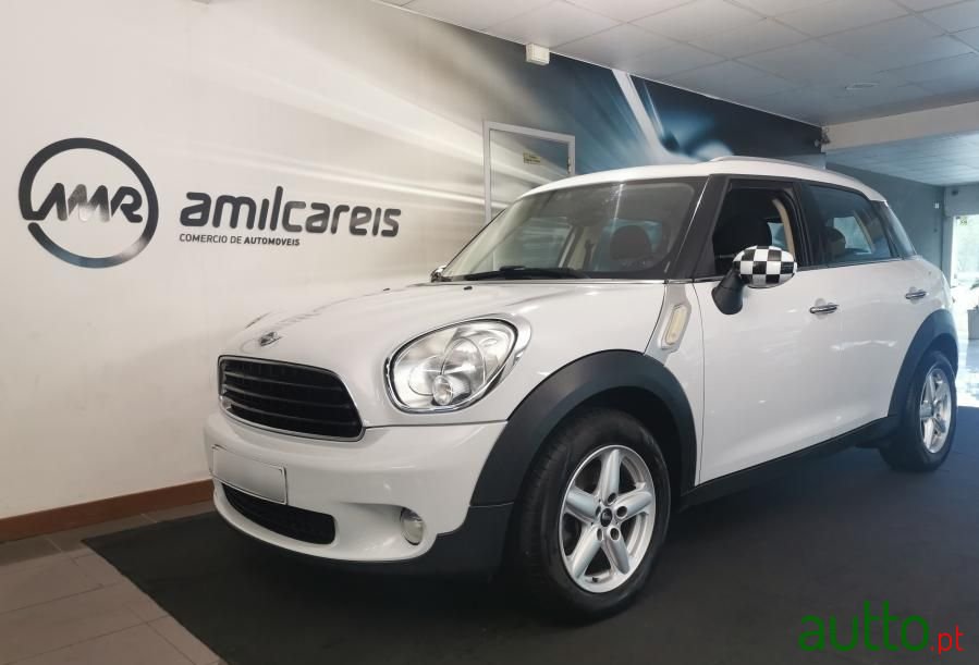 2013' MINI Countryman One D photo #1