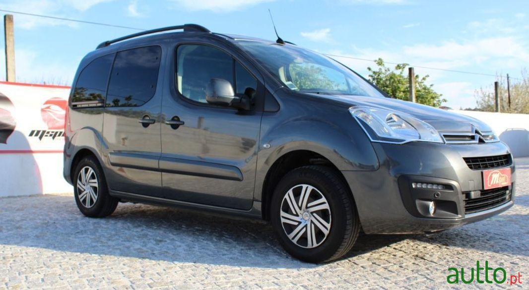 2015' Citroen Berlingo photo #1
