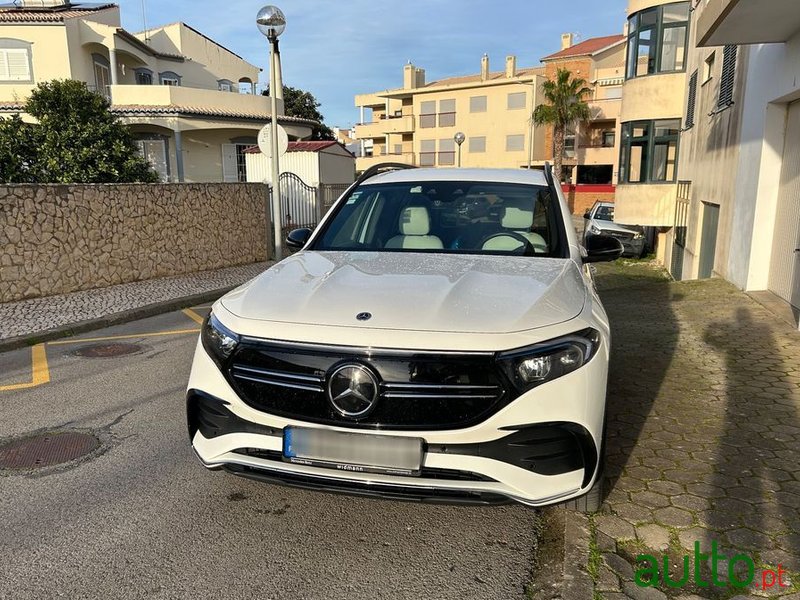 2023' Mercedes-Benz EQB photo #3