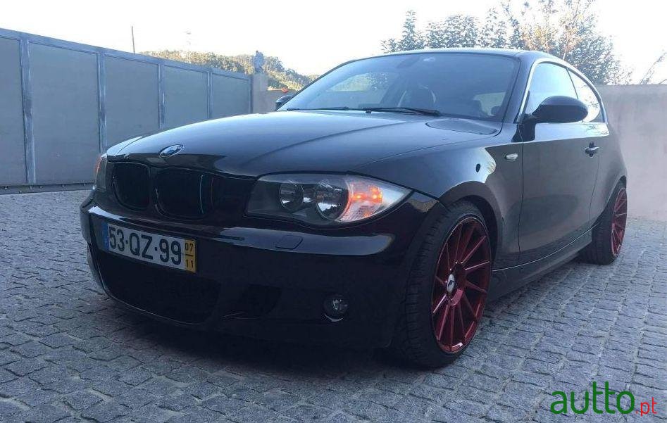 2007' BMW 118 photo #3