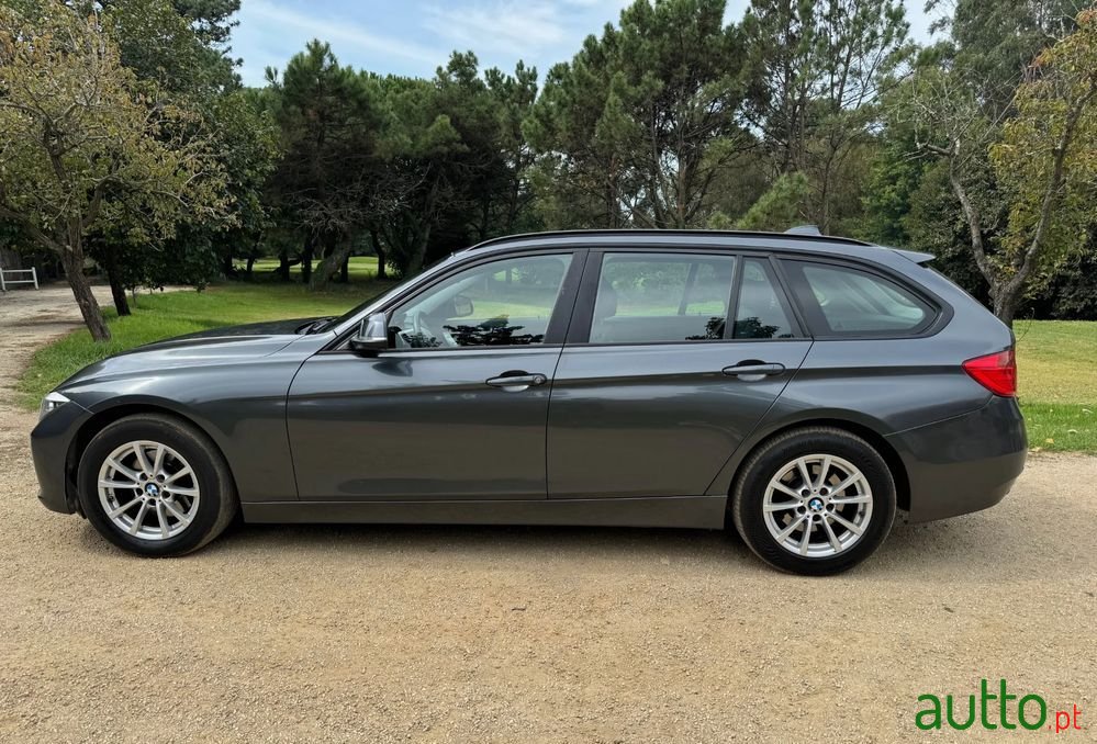 2015' BMW 320 D Touring photo #5