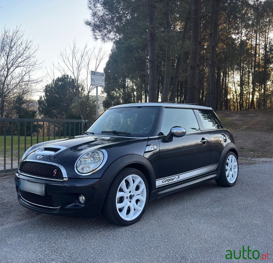 2007' MINI Cooper S 3 Portas photo #4