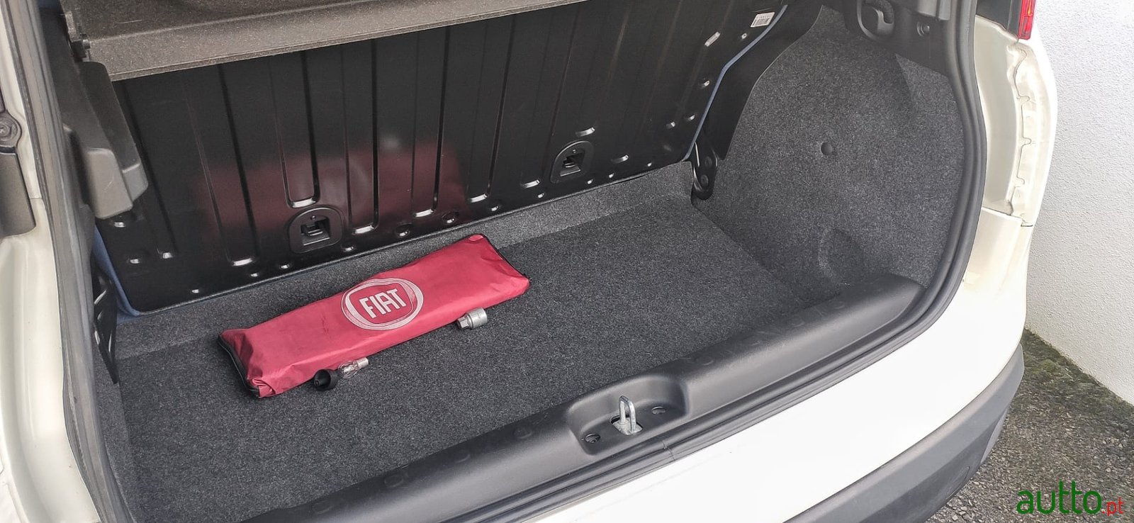 2015' Fiat Panda photo #7