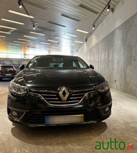 2017' Renault Megane photo #1