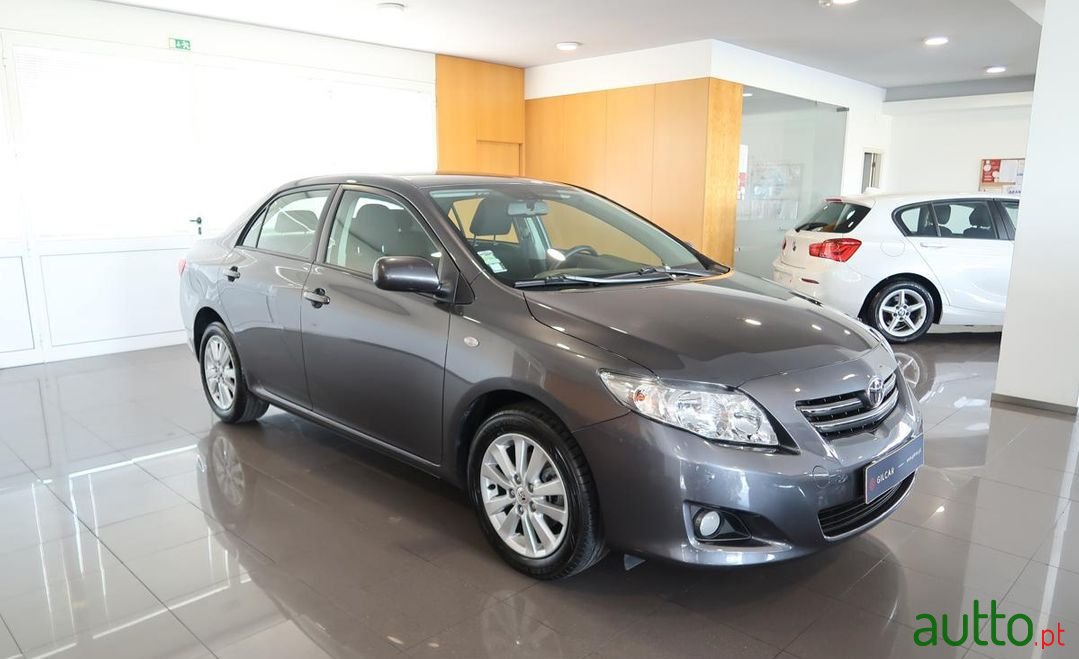 2008' Toyota Corolla photo #2