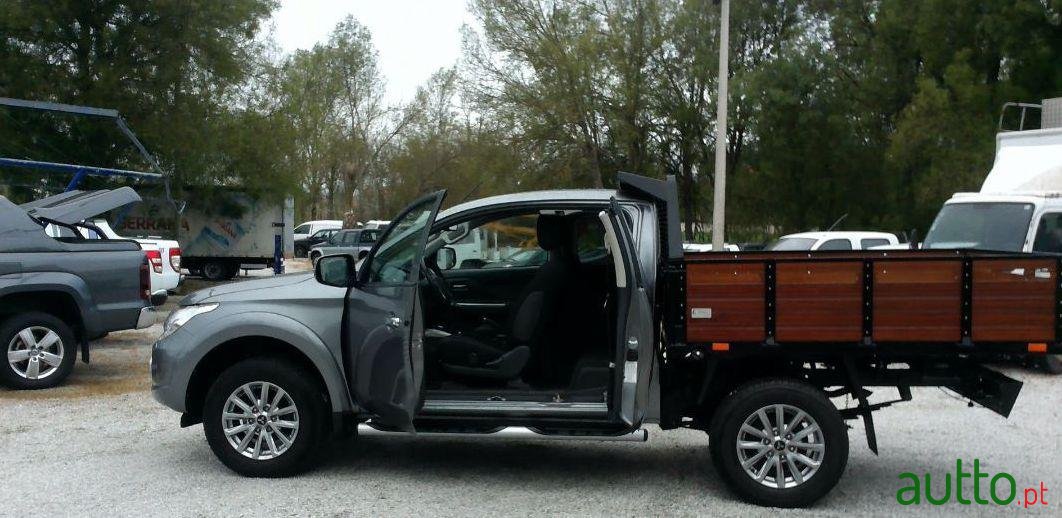 2018' Mitsubishi L200 photo #2