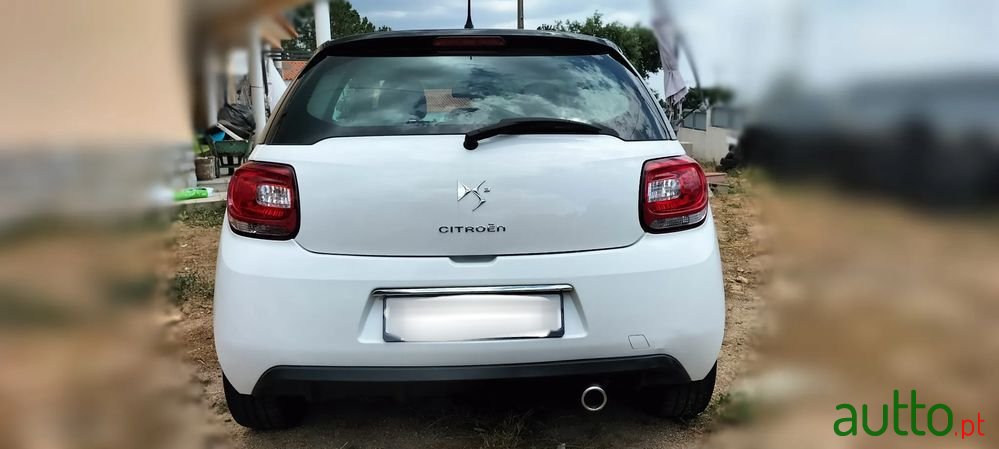 2012' Citroen DS3 photo #4