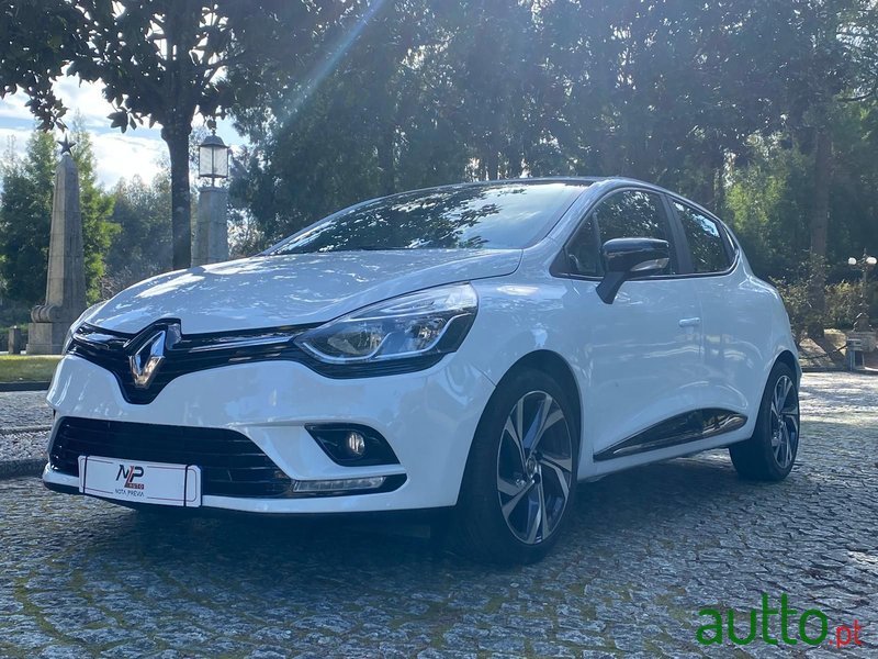 2017' Renault Clio photo #3