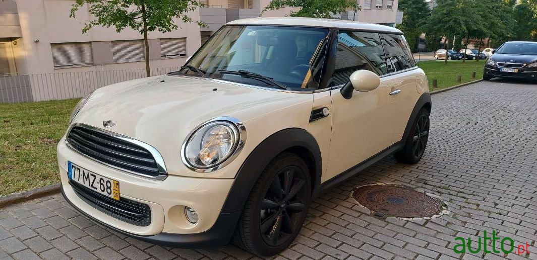 2012' MINI One photo #3