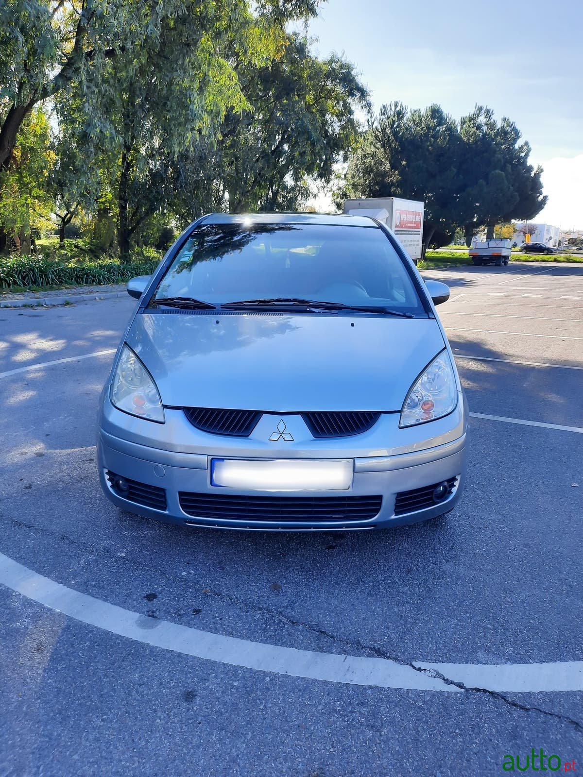 2004' Mitsubishi Colt Z30 photo #5