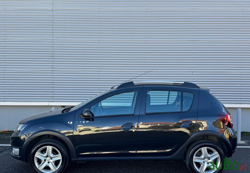 2015' Dacia Sandero Stepway photo #6