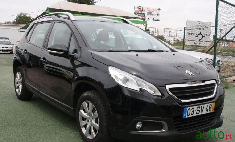 2014' Peugeot 2008 1.6 E-Hdi Allure photo #2