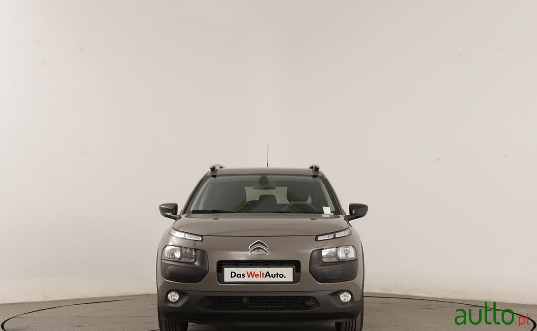 2016' Citroen C4 Cactus photo #2