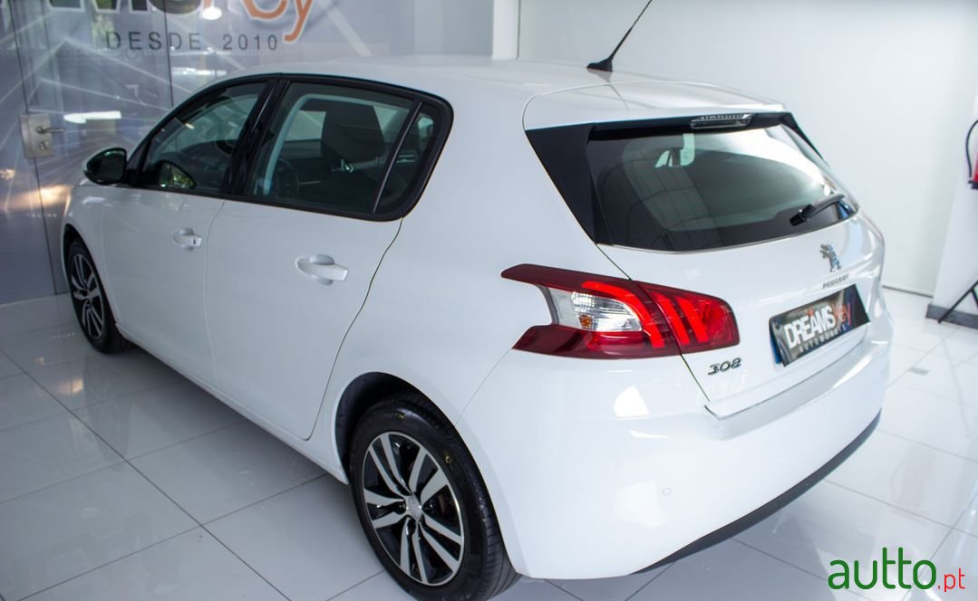 2016' Peugeot 308 photo #4