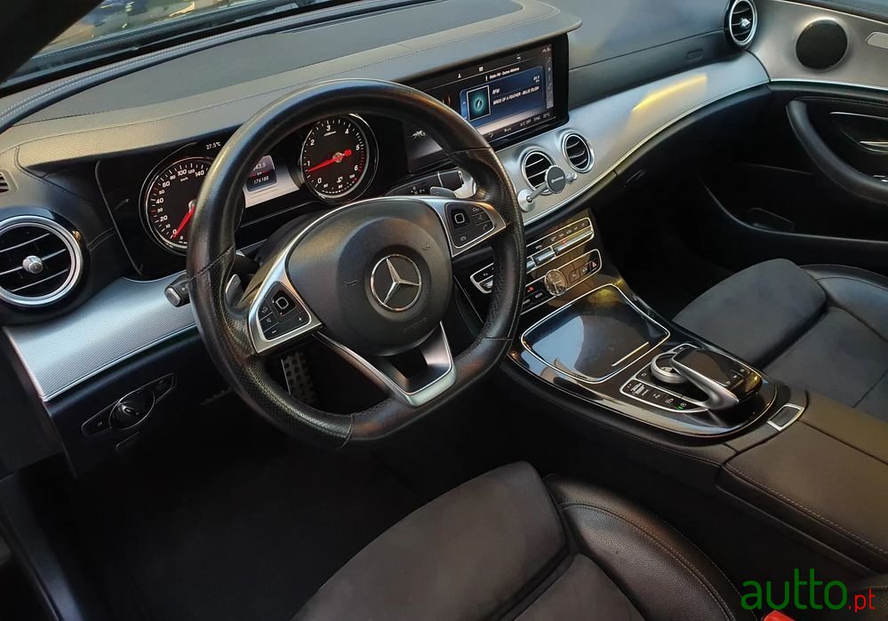 2018' Mercedes-Benz Classe E photo #2