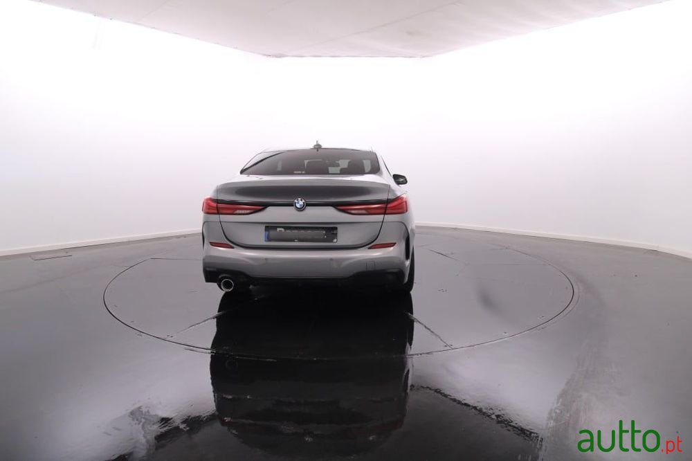 2023' BMW Série 2 photo #6
