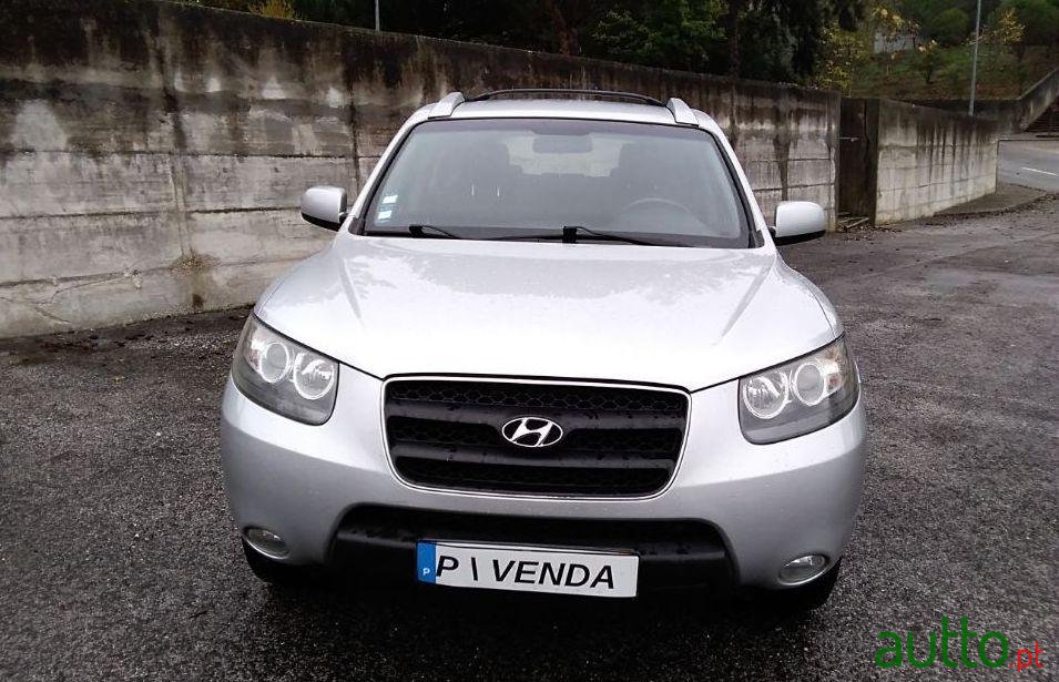 2008' Hyundai Santa Fe photo #3