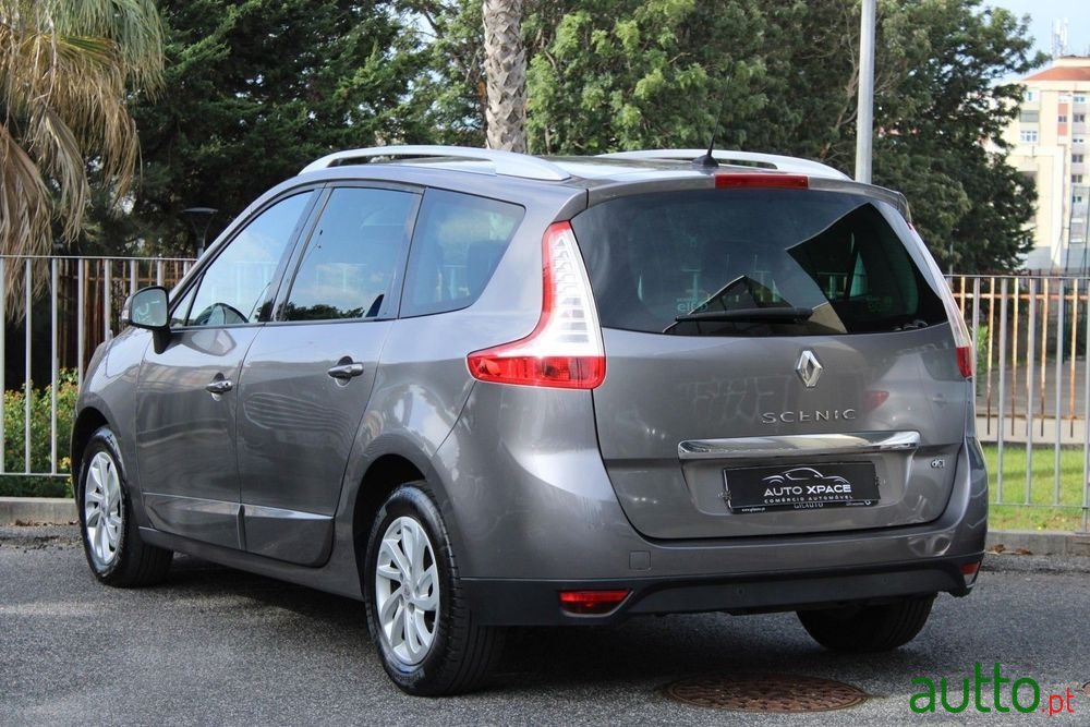 2014' Renault Grand Scenic photo #4