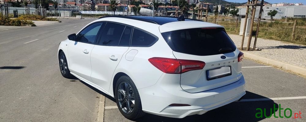 2020' Ford Focus Sw photo #5