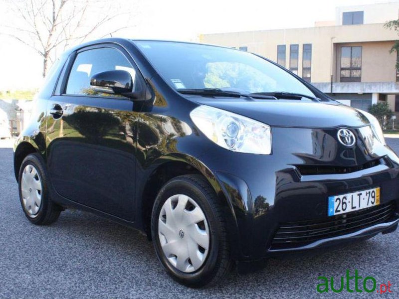 2011' Toyota iQ 1.0 Vvt-I 2 Multidrive Navi photo #1