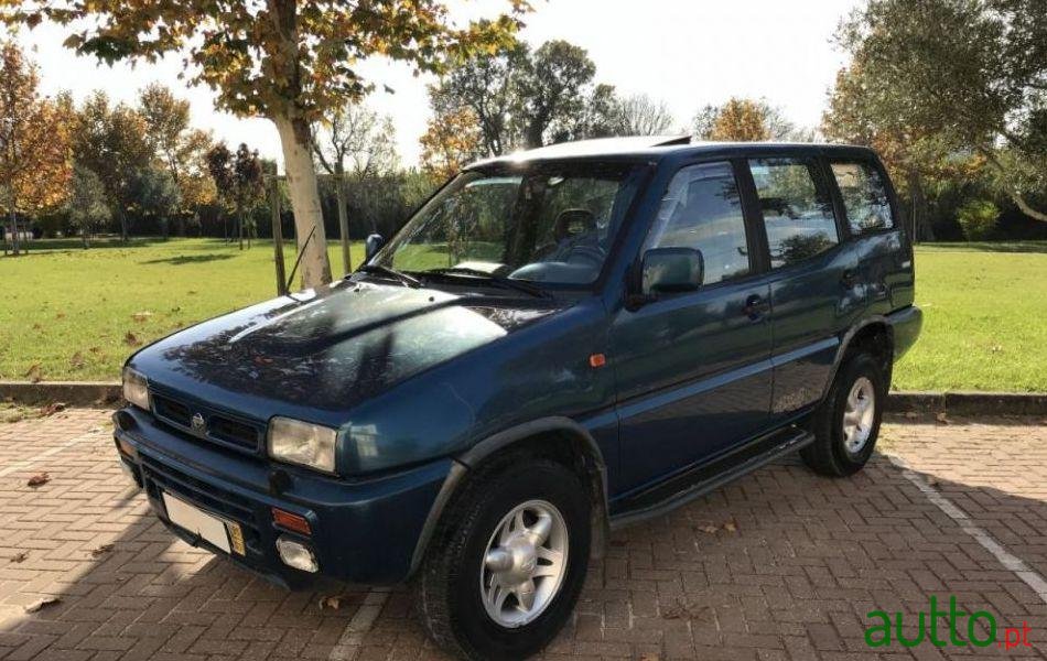 1995' Nissan Terrano photo #1