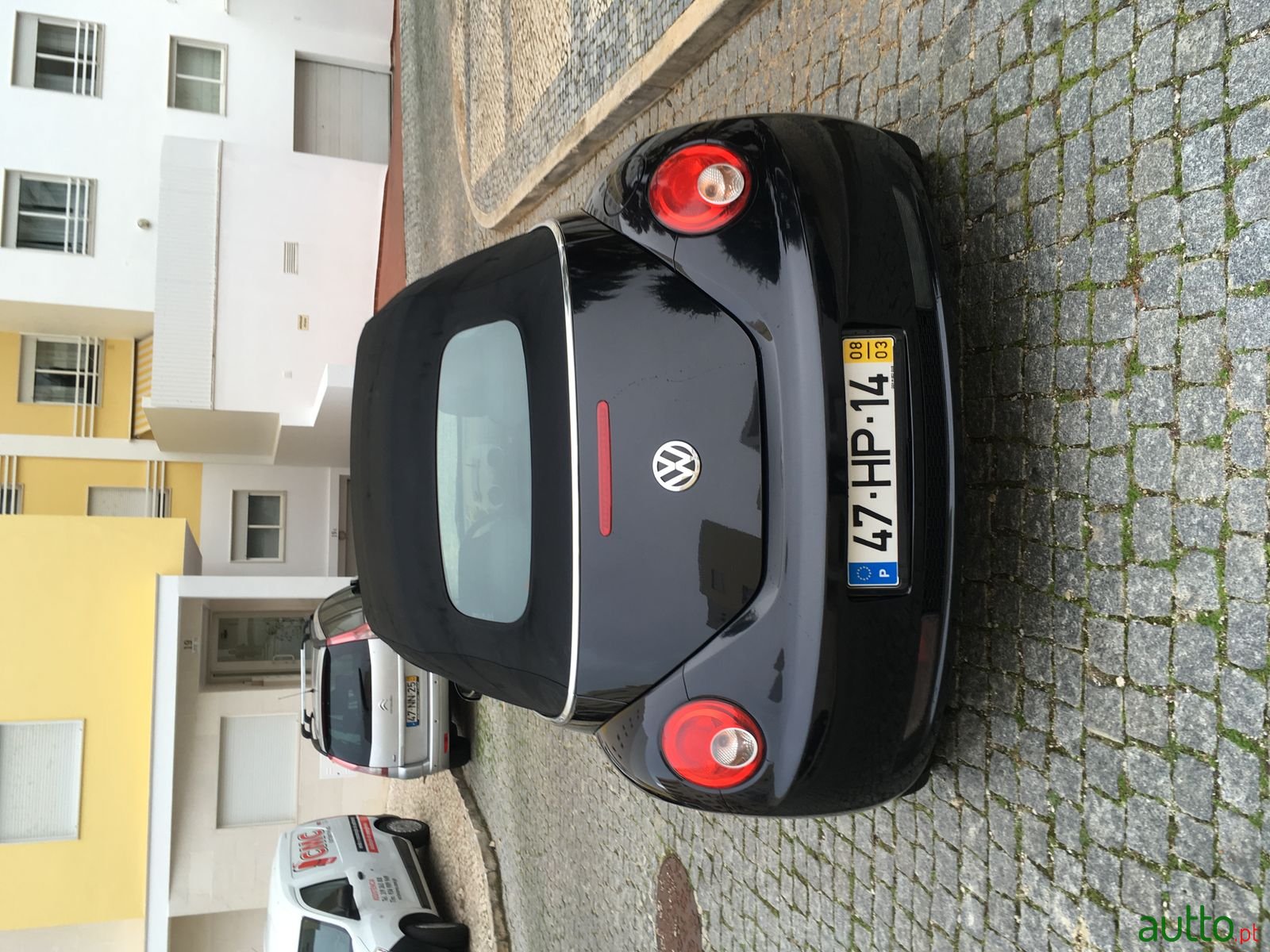 2008' Volkswagen Beetle Cabriolet photo #1