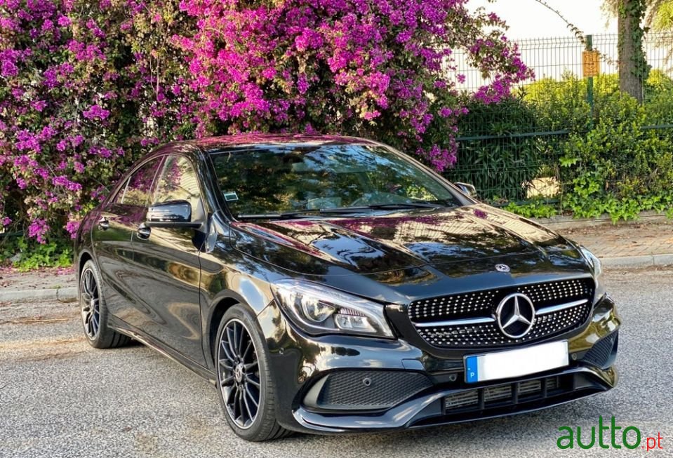 2017' Mercedes-Benz Cla-180 photo #2