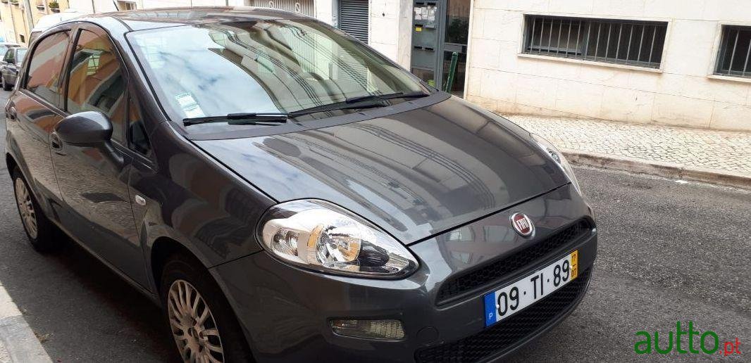 2017' Fiat Punto photo #2