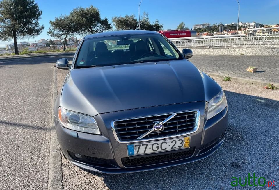 2008' Volvo S80 photo #2