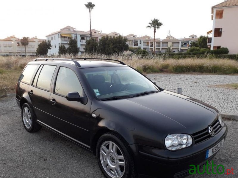 2003' Volkswagen Golf Variant photo #5