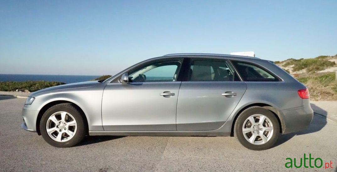 2009' Audi A4 Avant photo #1