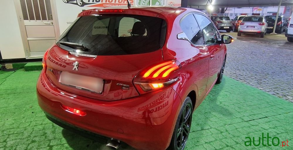 2016' Peugeot 208 Gt Line photo #6