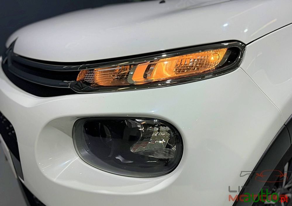 2019' Citroen C3 photo #4