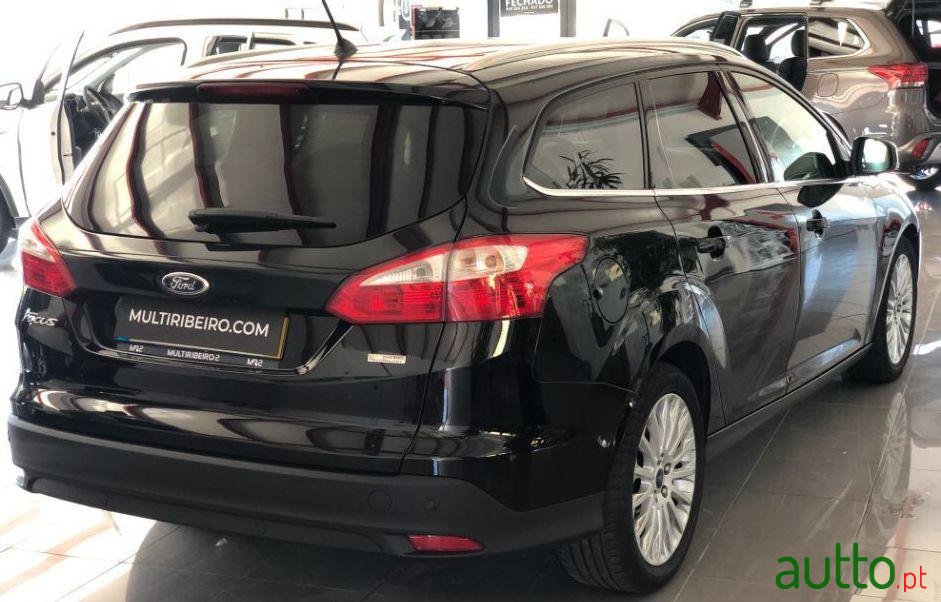 2013' Ford Focus Sw photo #4