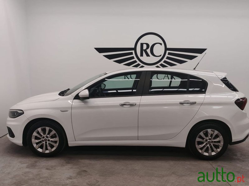 2019' Fiat Tipo photo #2